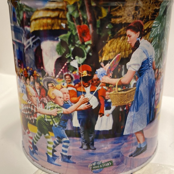 Wizard of Oz - Set of 2 Vintage Collector's Candy Tins - Picture 3 of 6